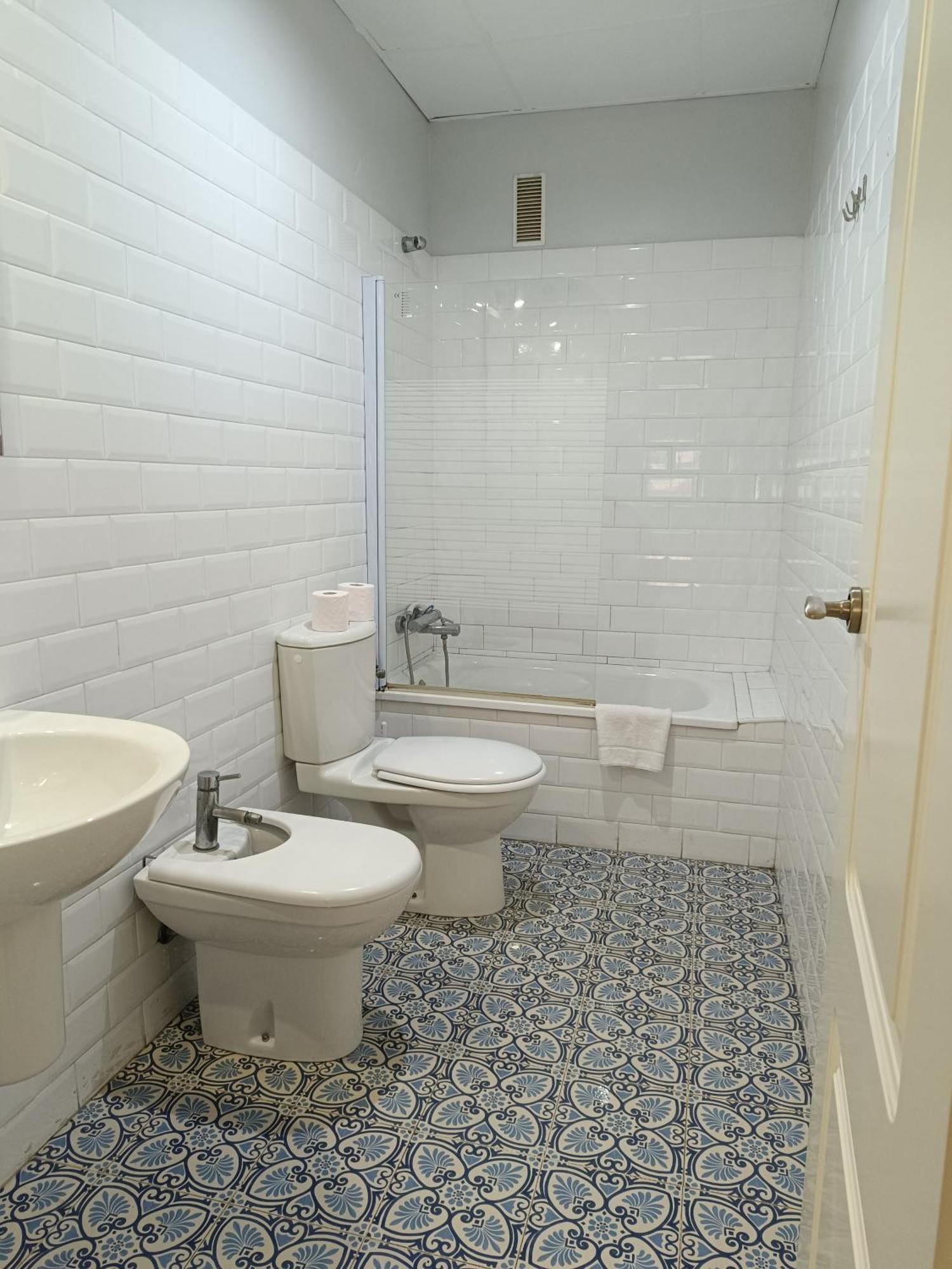 Apartamentos Aloha 2 Centro El Puerto De Santa Maria Luaran gambar