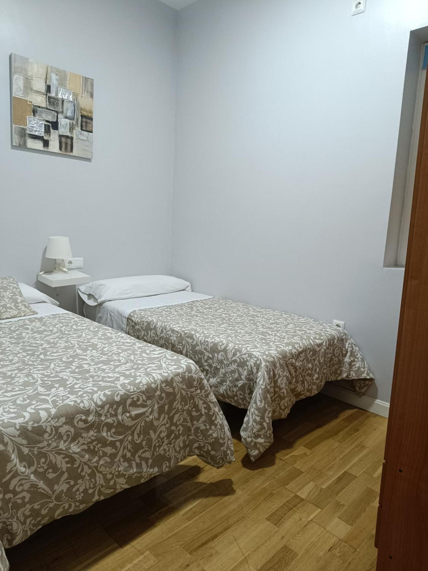 Apartamentos Aloha 2 Centro El Puerto De Santa Maria Luaran gambar